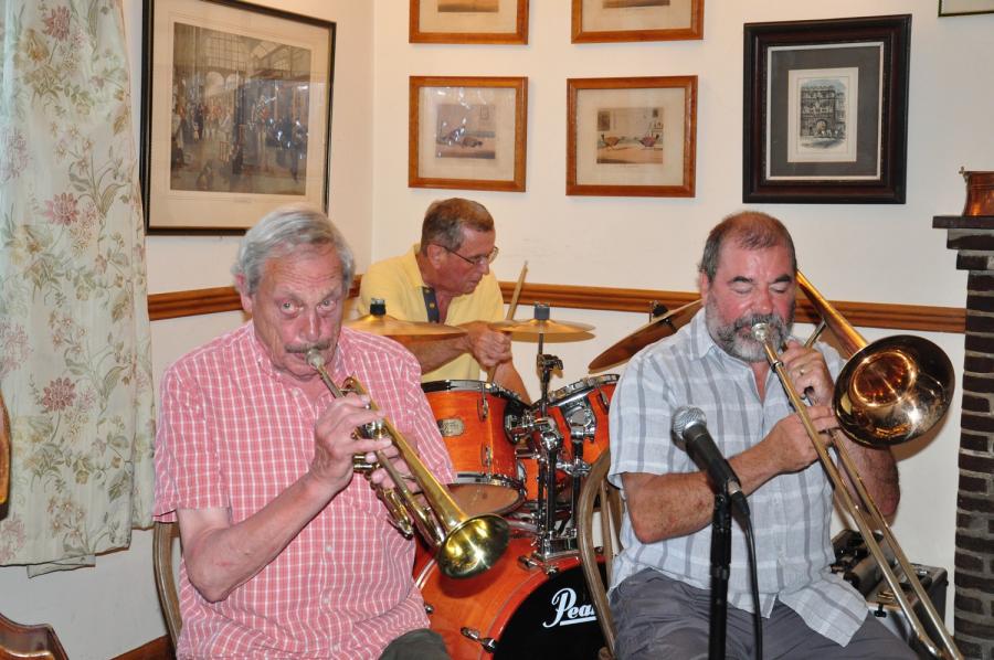 The George on Stone Street - Traditional Jazz